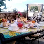 Portico Del Paradiso Bed & Breakfast 4*