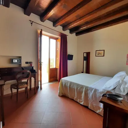 Portico Del Paradiso 4*