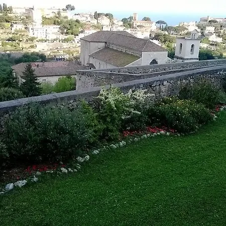 Portico Del Paradiso 4* Scala
